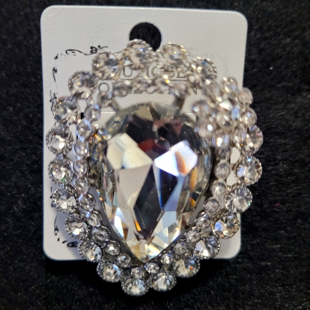 Crystal clear ring